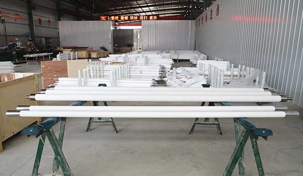 Precautions for safe use of ceramic roller table of glass toughening furnace